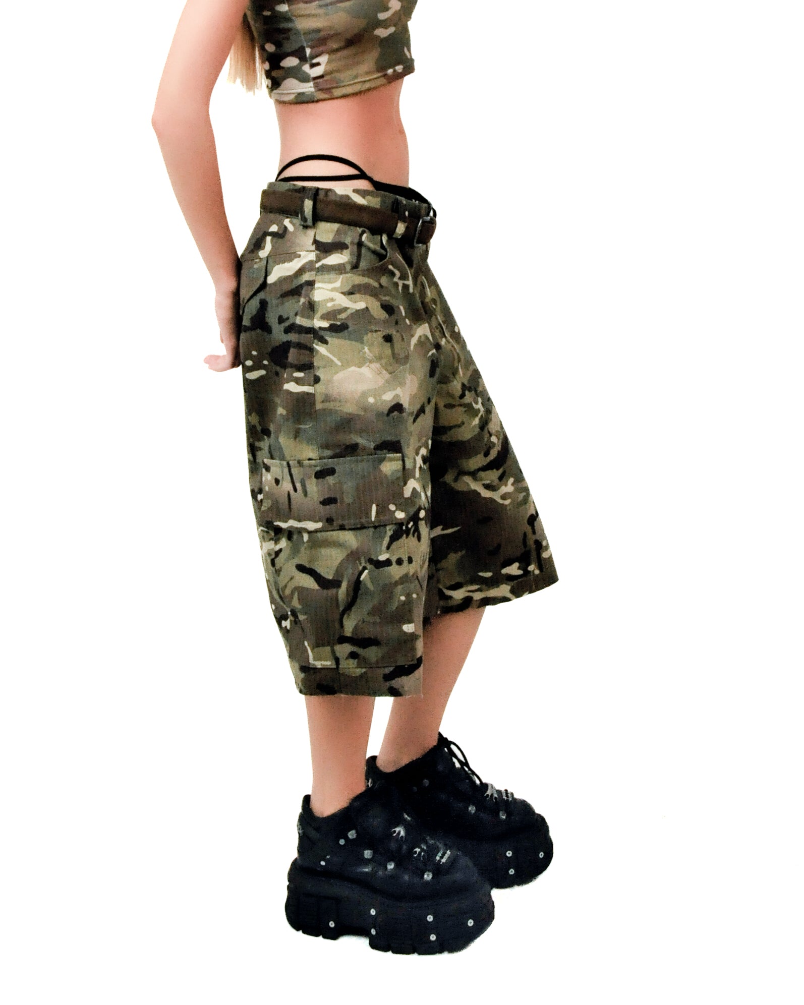 Camo Jorts (green)