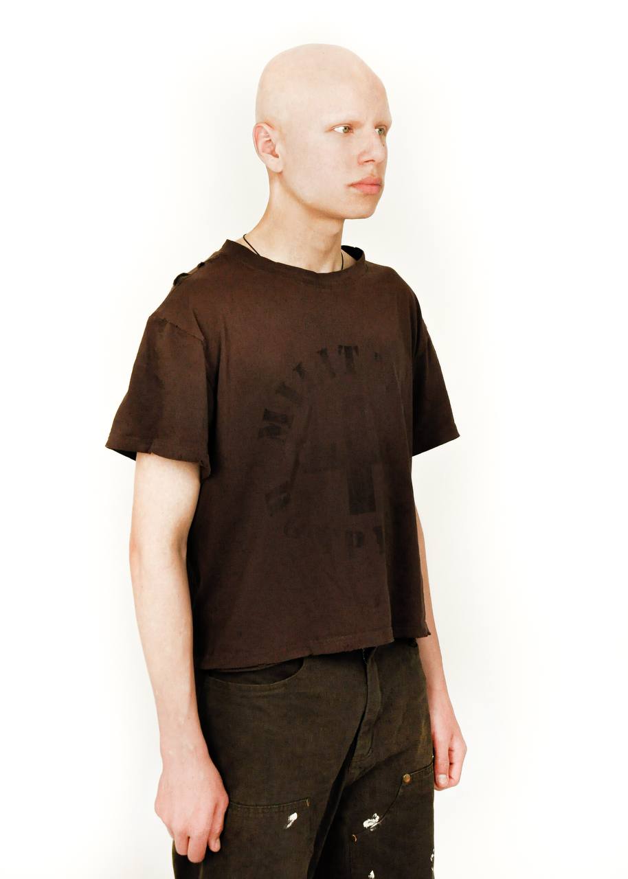 Field T-Shirt
